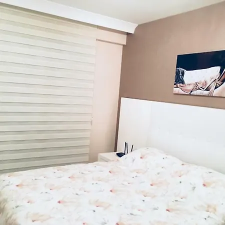 Luxury Granada Apartamento *
